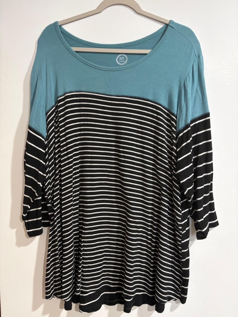Striped Black & Teal Women's Scoop Neck Tunic Top